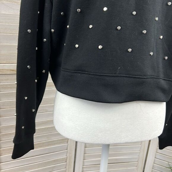 3/$25 AQUA Silver Studded Cropped Sweatshirt Sweater Medium - Picture 10 of 14